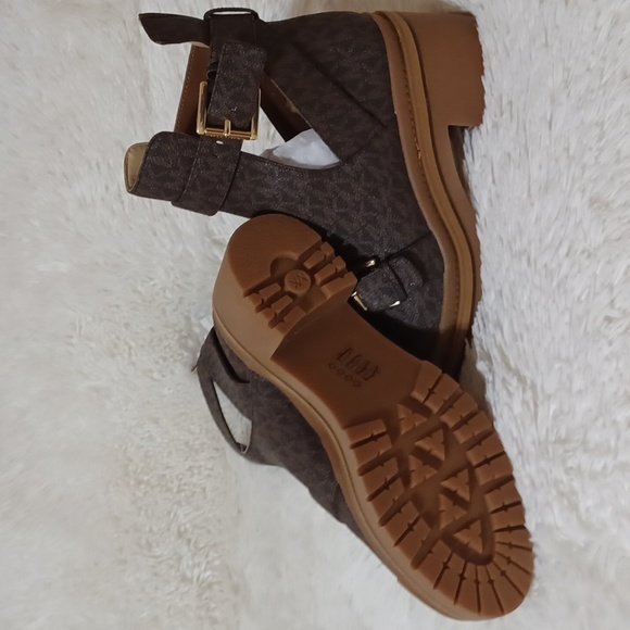 MICHAEL KORS Ankle bootie Boots - Picture 2 of 3